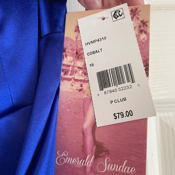 Elegant Blue Satin Dress - Picture 5 of 7